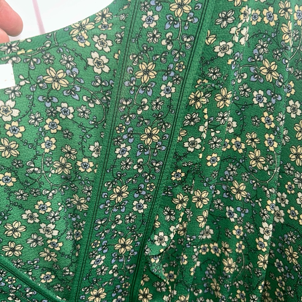 Max Studio Green Sundress with Bishop Sleeves - Picture 11 of 16